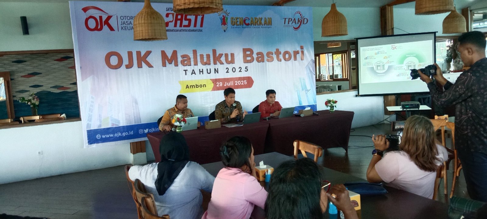 OJK Dorong Literasi dan Inklusi Keuangan di Maluku Lewat Program Duta ...